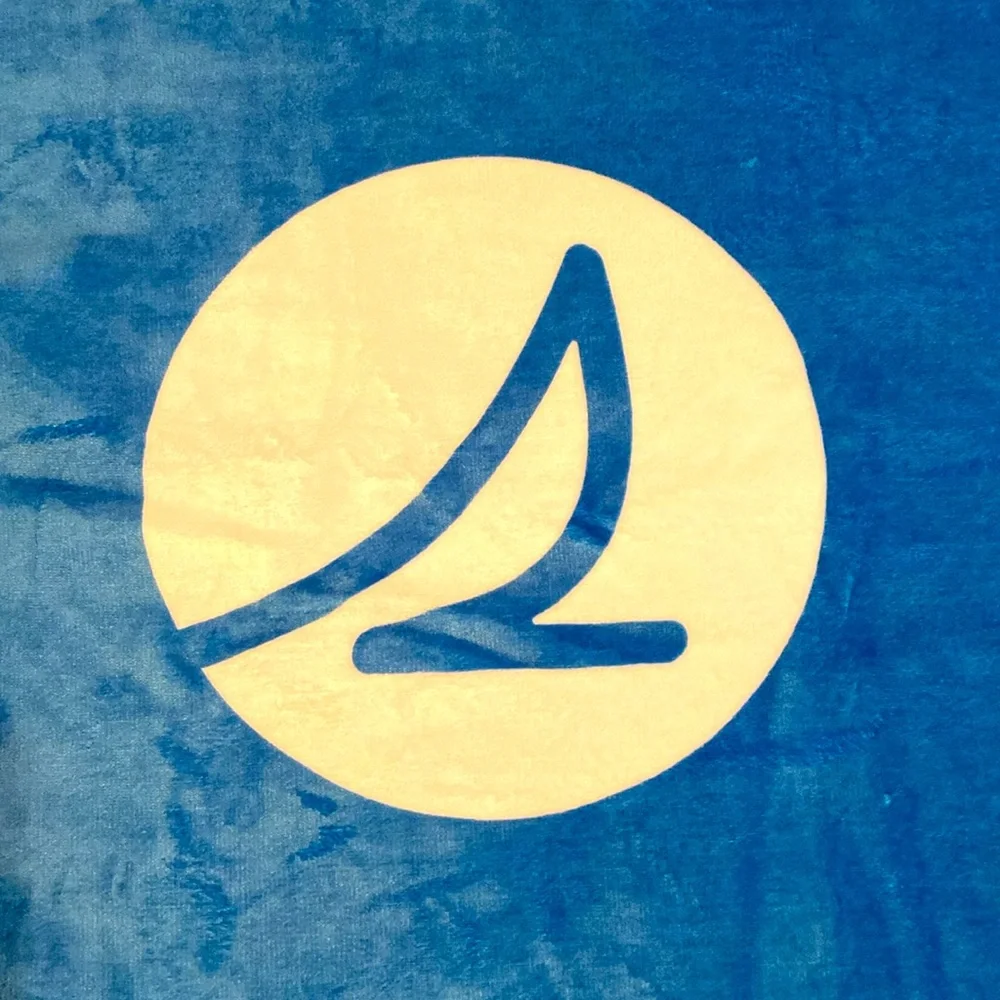 NWOT Sperry Towel